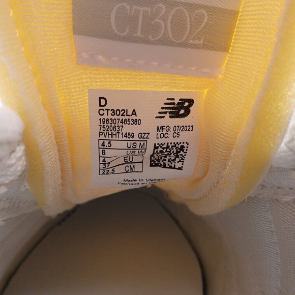 NEW New Balance CT302 Platform Sneakers CT302LA Triple White - Picture 6 of 16